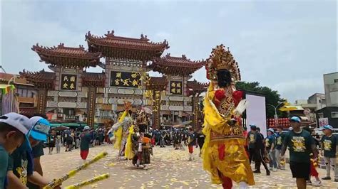 竹東魏家|竹東魏家關聖帝君南巡藹祖敬香回駕一銀竹東分行到中央市場東門。